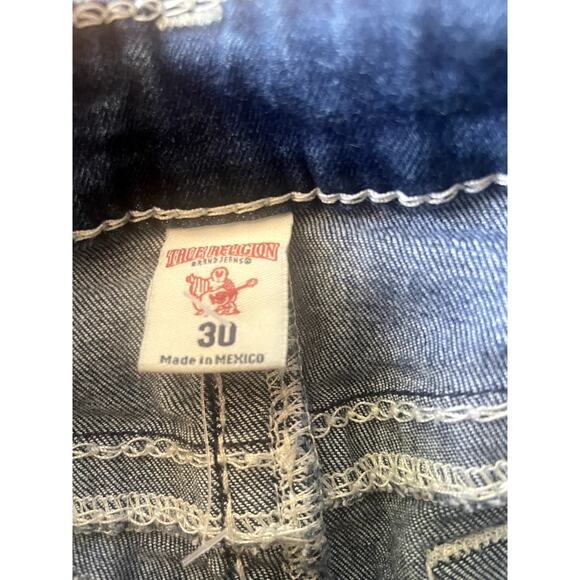 True Religion Cut Off Bermuda Shorts Size 30 - Picture 5 of 5